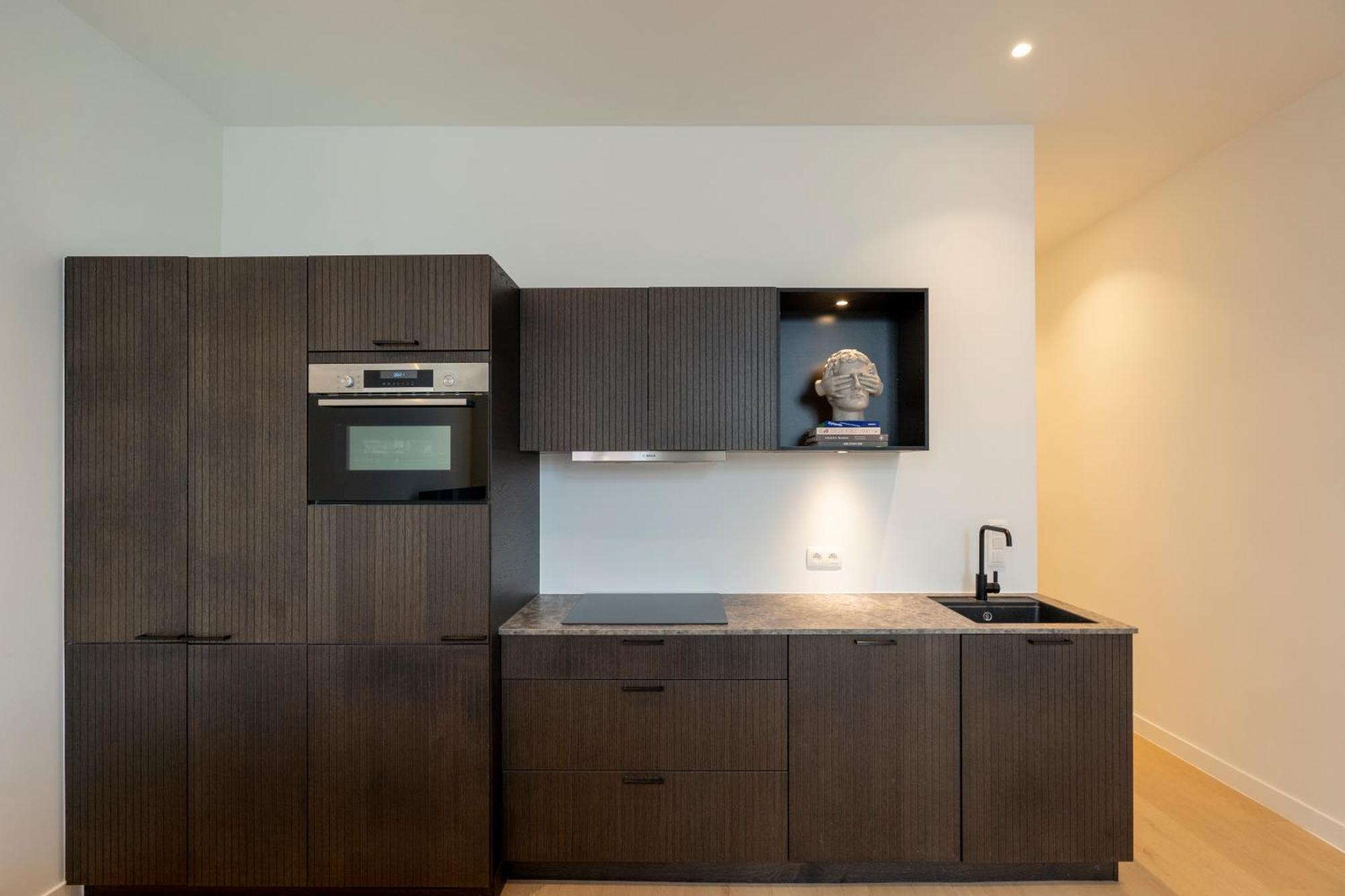 Shway - The Captain's View Apartment Antwerp